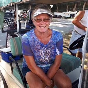 Meet your Posher, Evelyn